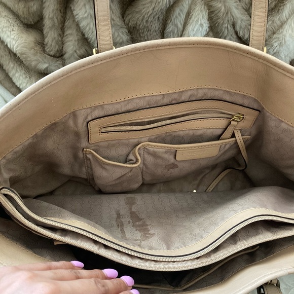 Michael Kors Large Jet Set Brown Tote - Picture 5 of 5